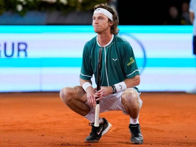 在多场关键 在多场关键