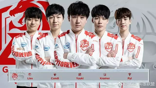 他尽管没有 他尽管没有