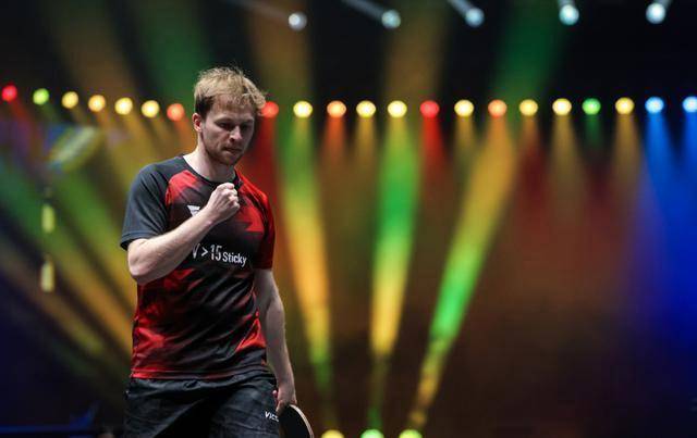 择贴岸前进 择贴岸前进